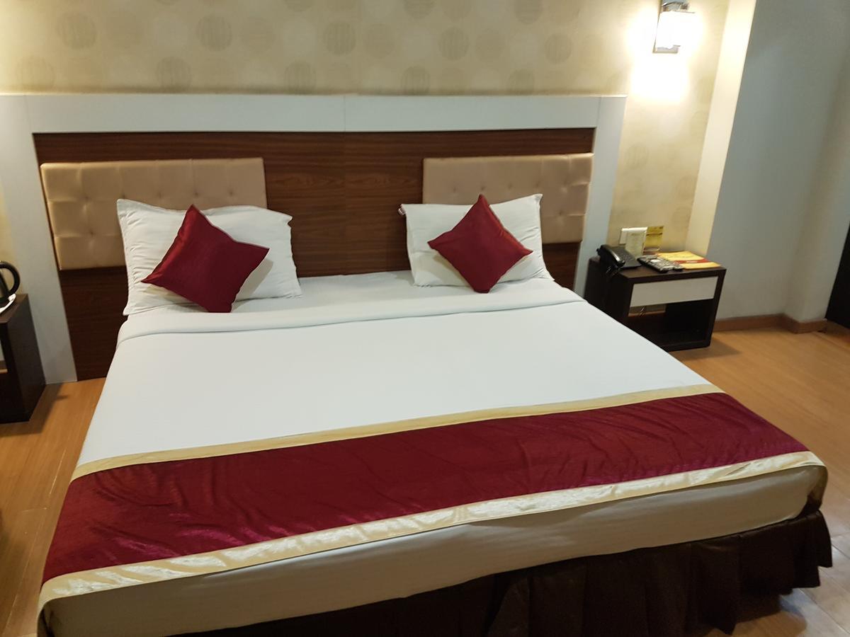 Hotel Sitara Residency Hyderabad Exterior photo